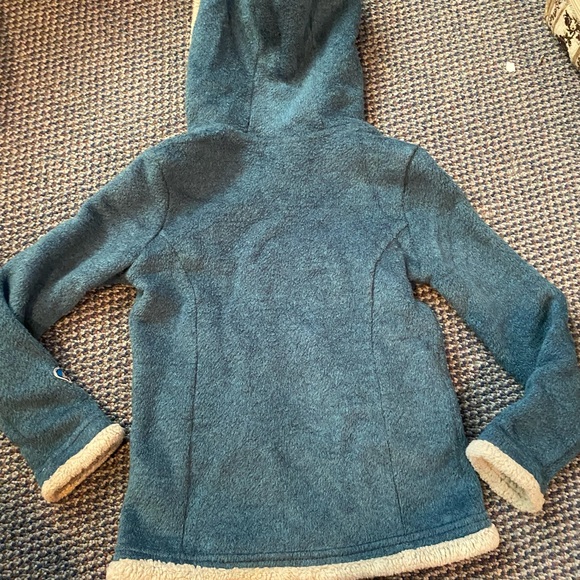 Kuhl jacket. Girls size XS (5-6). Fleece lined pockets. Zip-up. So cozy. - Picture 6 of 6
